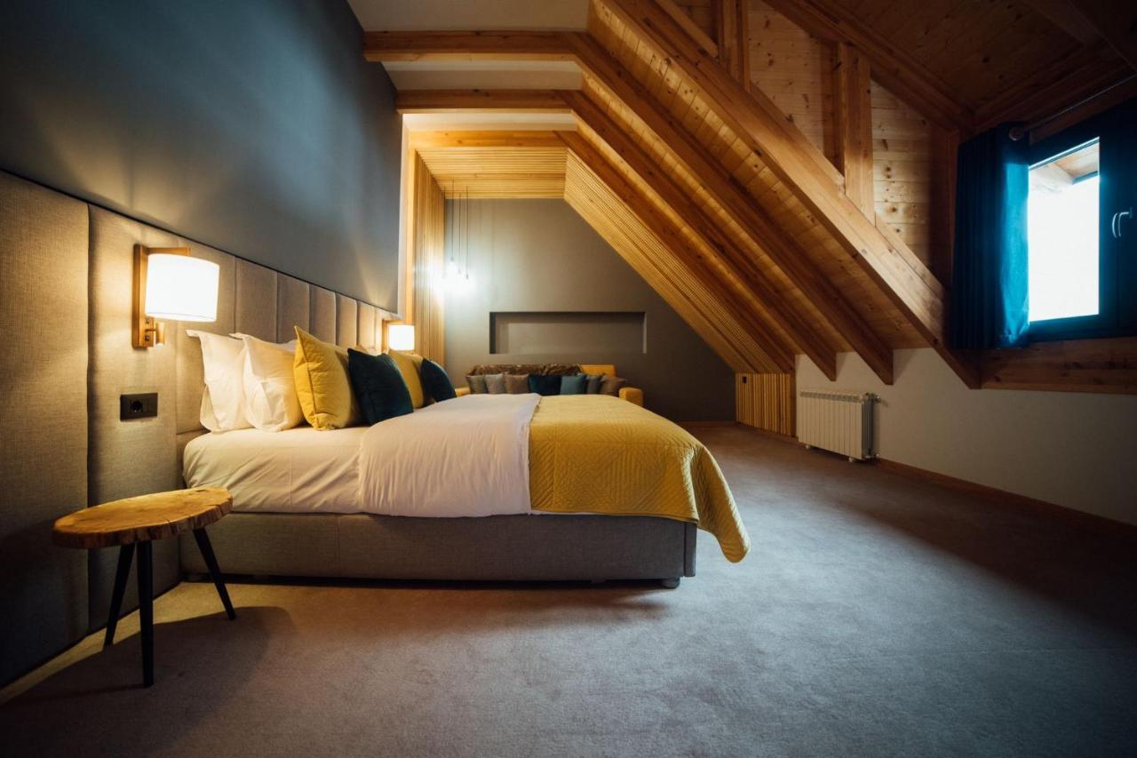 Hotel Kulla E Bajraktarit Boge ภายนอก รูปภาพ