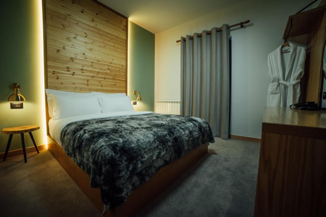Hotel Kulla E Bajraktarit Boge ภายนอก รูปภาพ